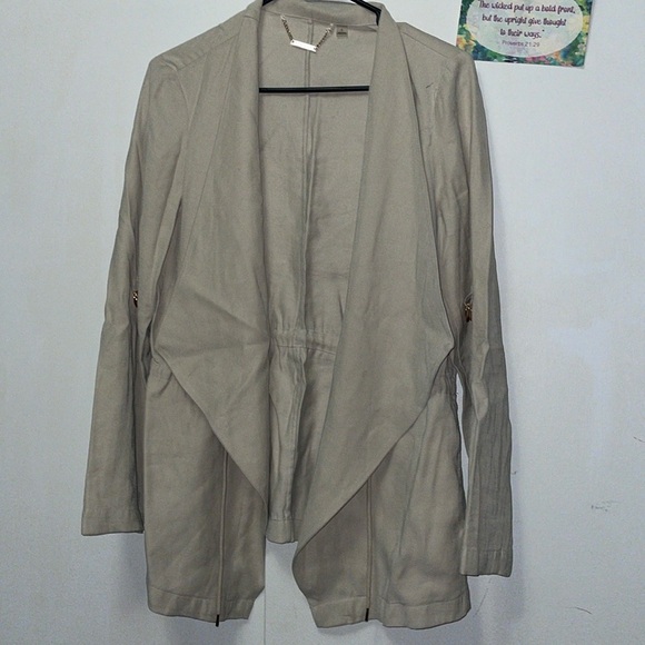 Tahari Jackets & Blazers - Tahari Over Jacket- Small